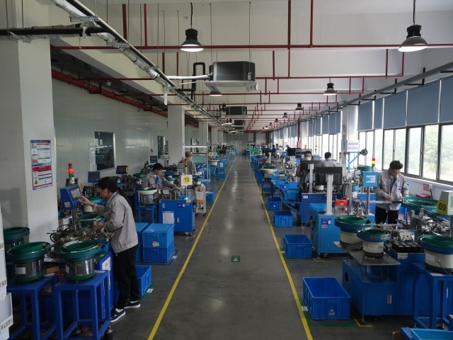 SCED ELECTRONICS CO., LTD. ligne de production en usine