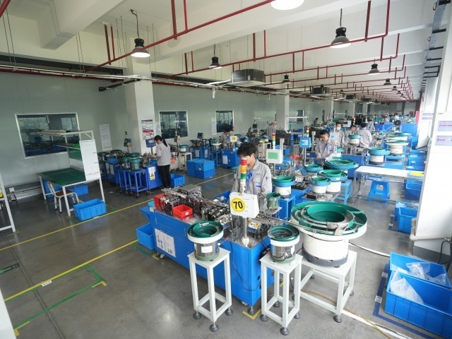 SCED ELECTRONICS CO., LTD. ligne de production en usine